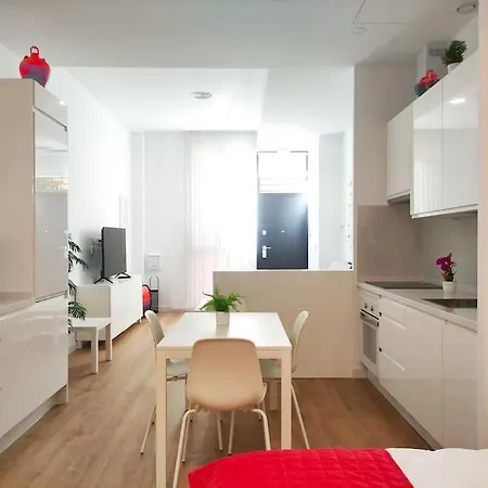La Casa Del Artista B Севилья